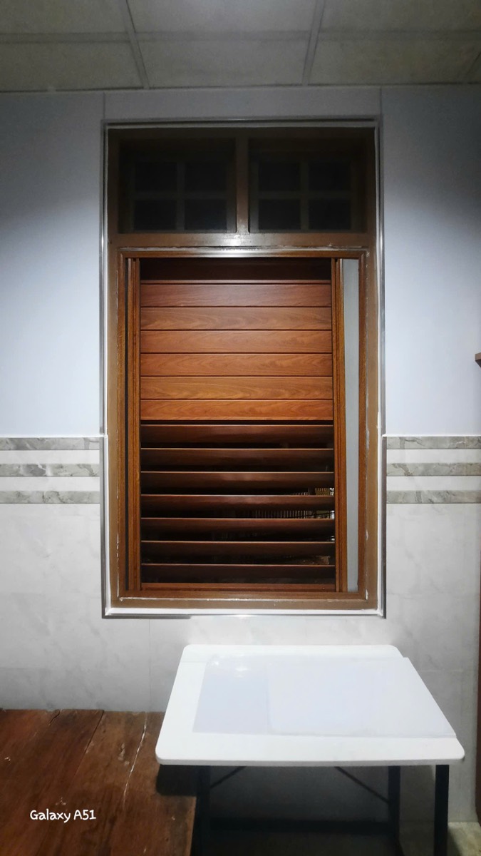 lắp đặt cửa chớp