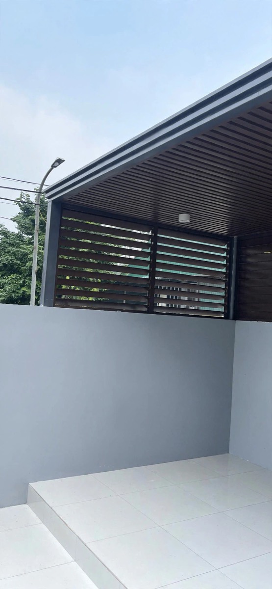 Cửa chớp nhôm W pro (2)