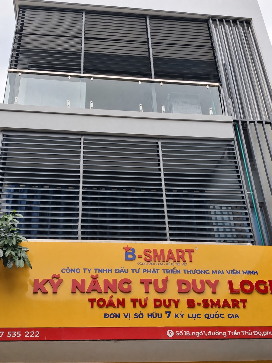 Lắp đặt lam nhôm chắn nắng 4